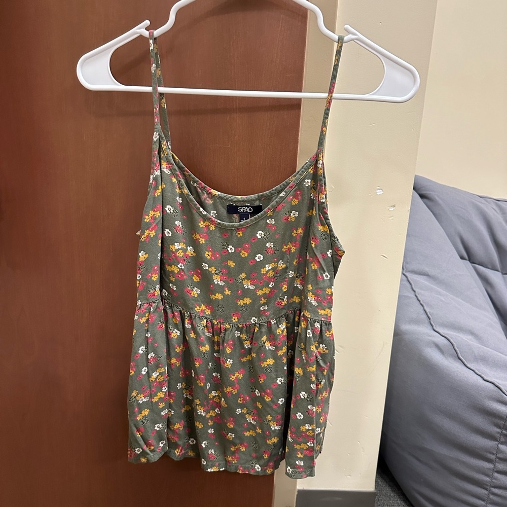 Green floral tank